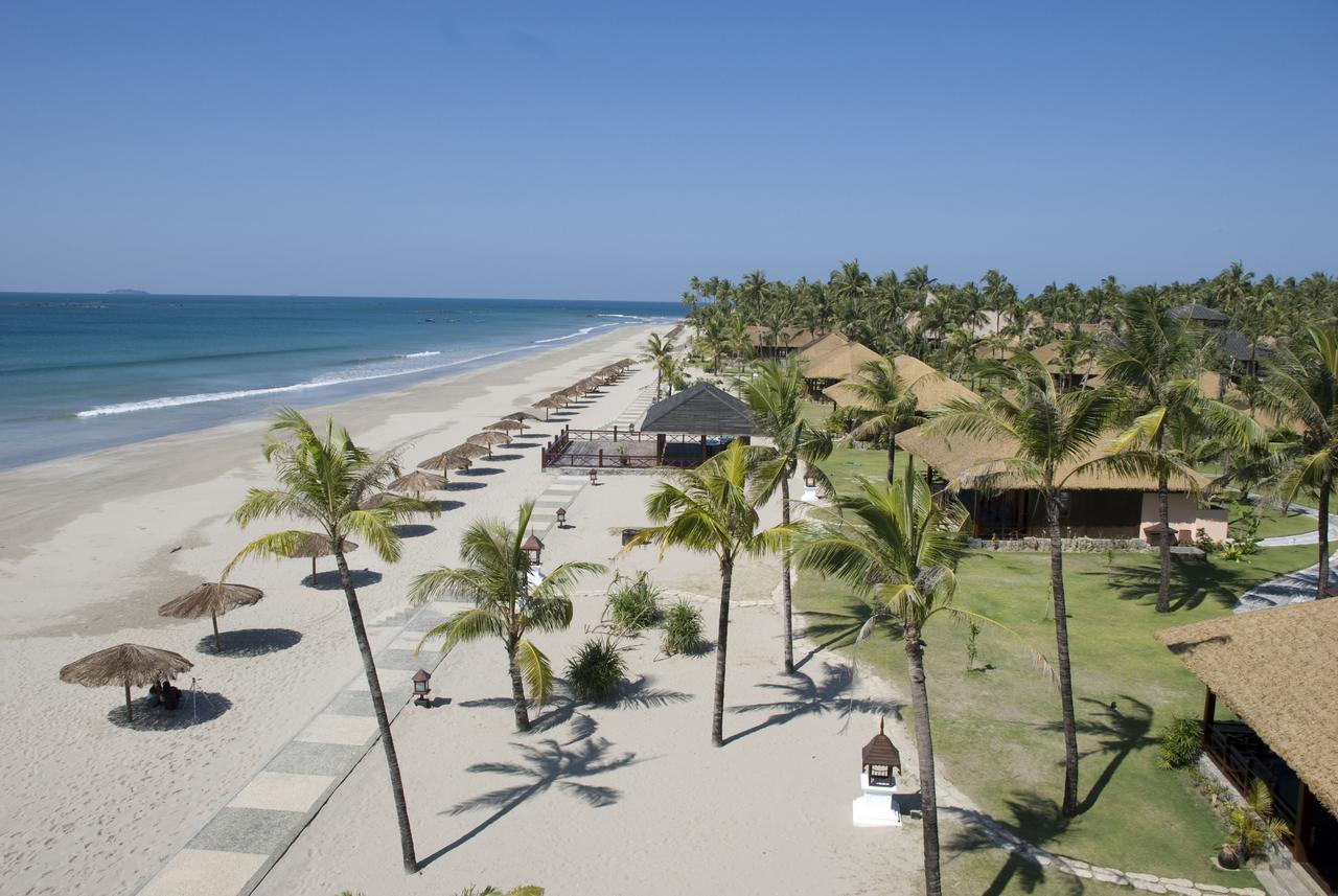 โรงแรม Aureum Palace & Ngwe Saung