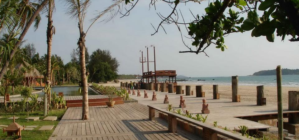 Aureum Palace & Ngwe Saung โรงแรม หง่วยวง