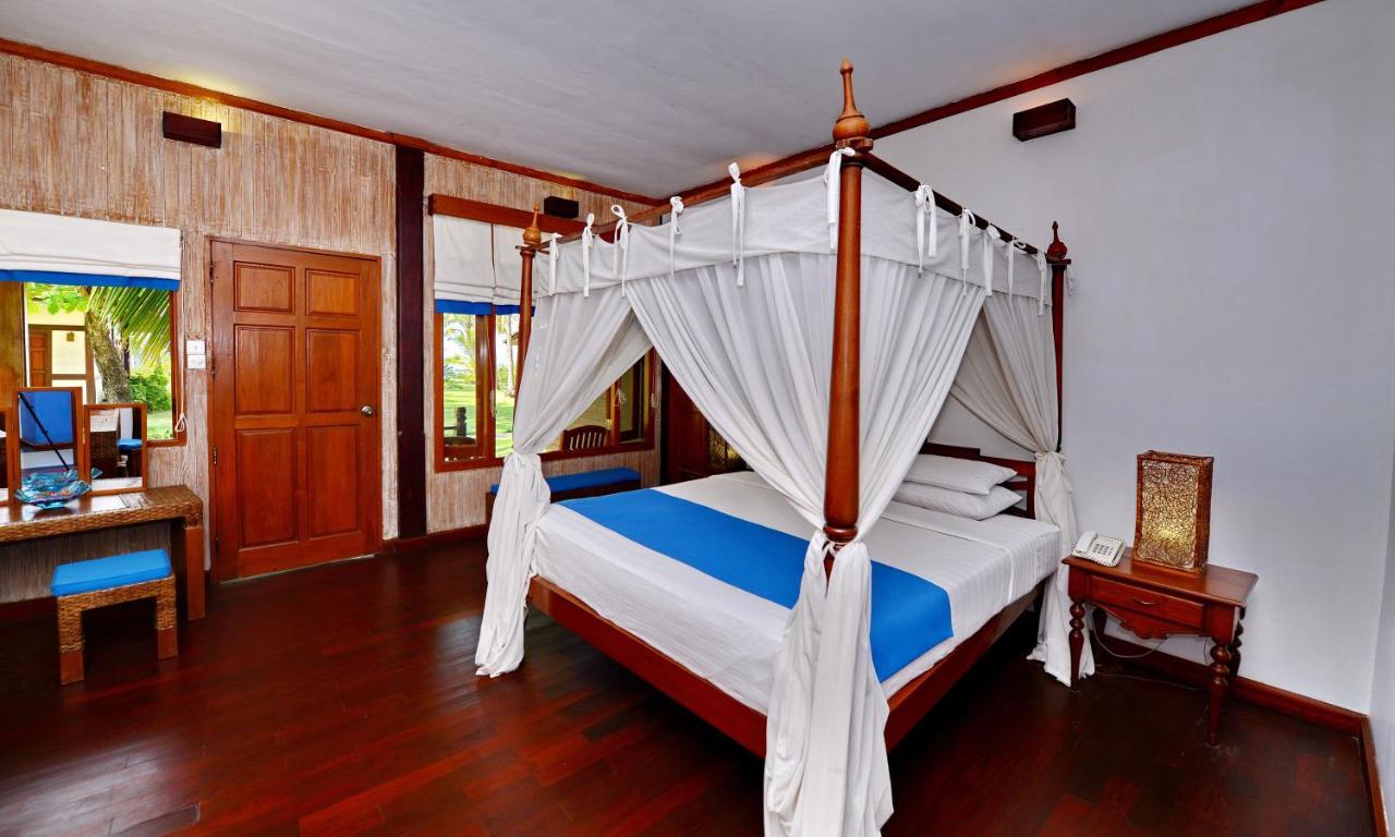 โรงแรม Aureum Palace & Ngwe Saung 5*